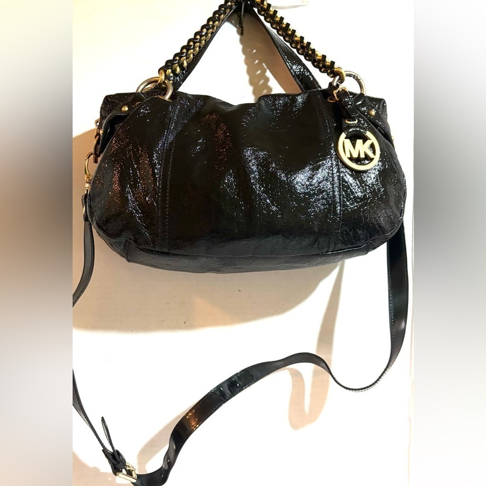 Michael Kors Black patent leather crossbody Bag